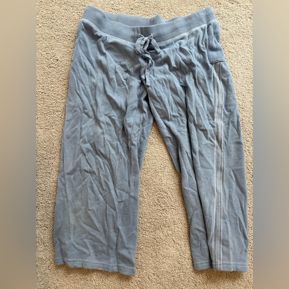 Make & Model Cropped Pajama Pants. Size Small Used slightly.